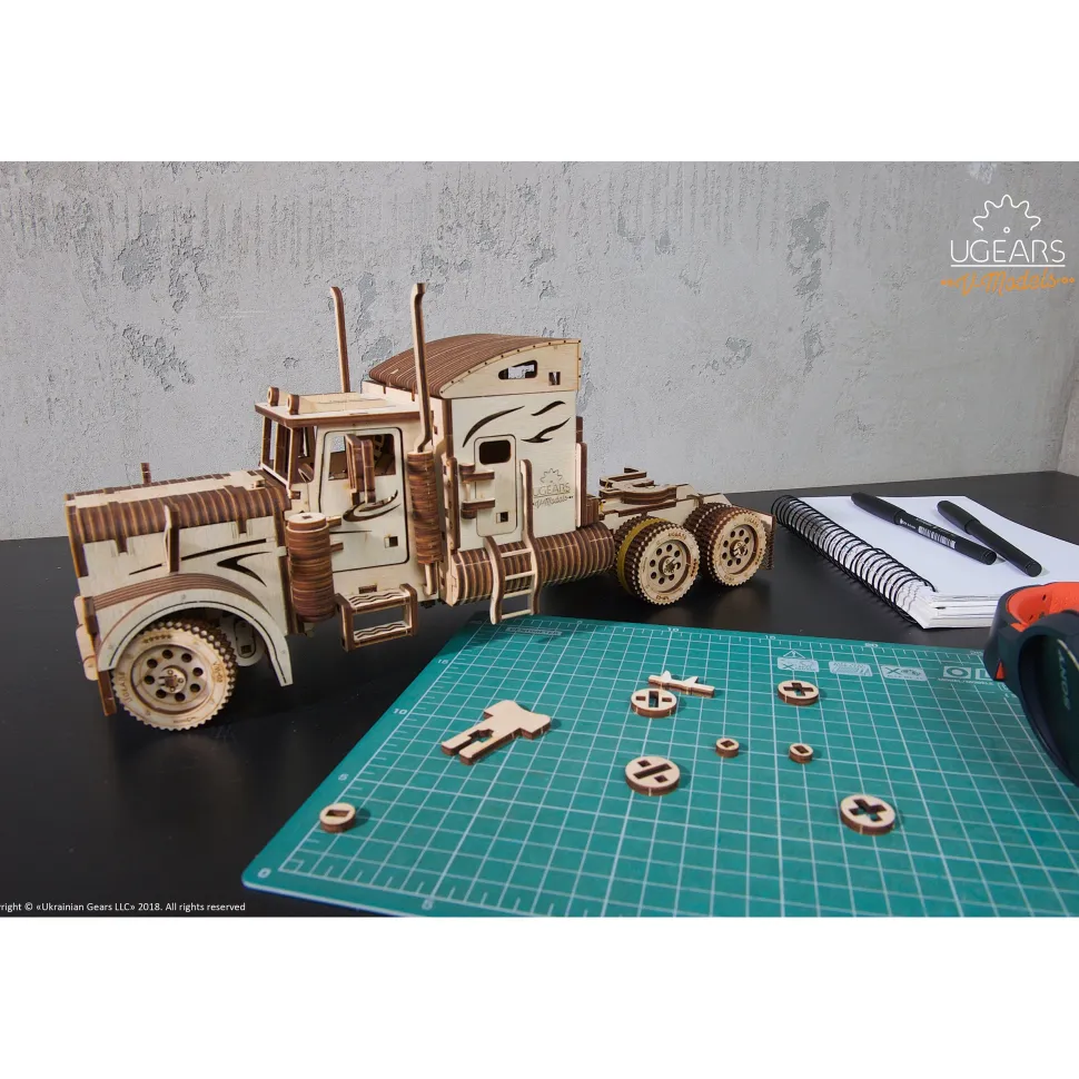 Heavy Boy Truck VM-03 Model Kit