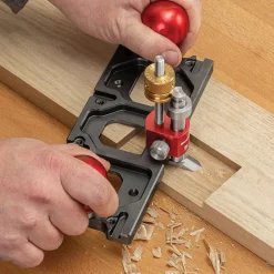 Router Plane with Straight and Spear Point Blades